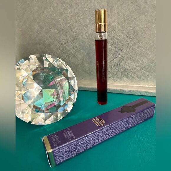 Viktor & Rolf Good Fortune Elixir Intense Eau de Parfum – Travel Spray 10ml - Picture 7 of 17